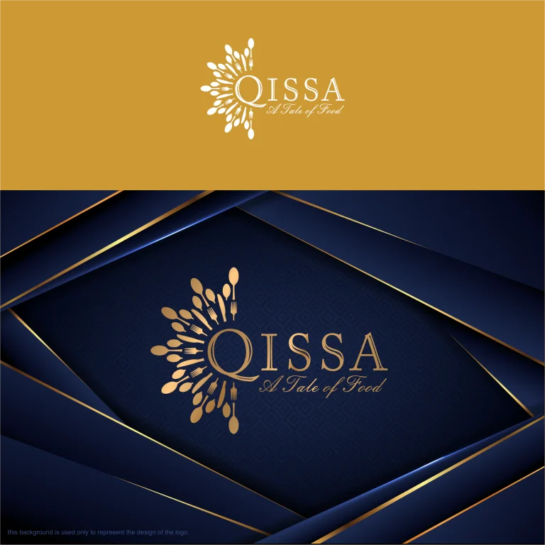 Графично представяне на лого с името QISSA, включващо стилизирани прибори за хранене върху тъмносин фон с геометрични елементи.